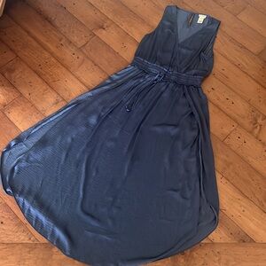 Hem & Thread Women’s Blue Faux Wrap Dress Large